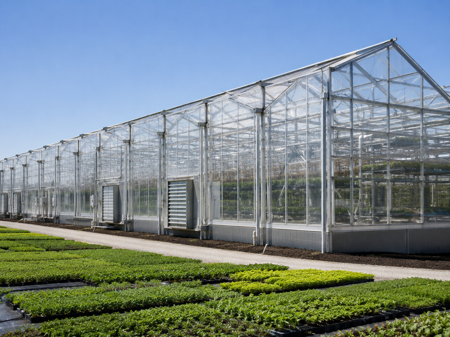 Greenhouse plastic roll for commercial greenhouses